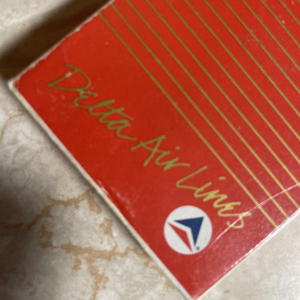Vintage Delta‎ Airlines Poker Bridge Playing Cards Red & Gold Striped Box